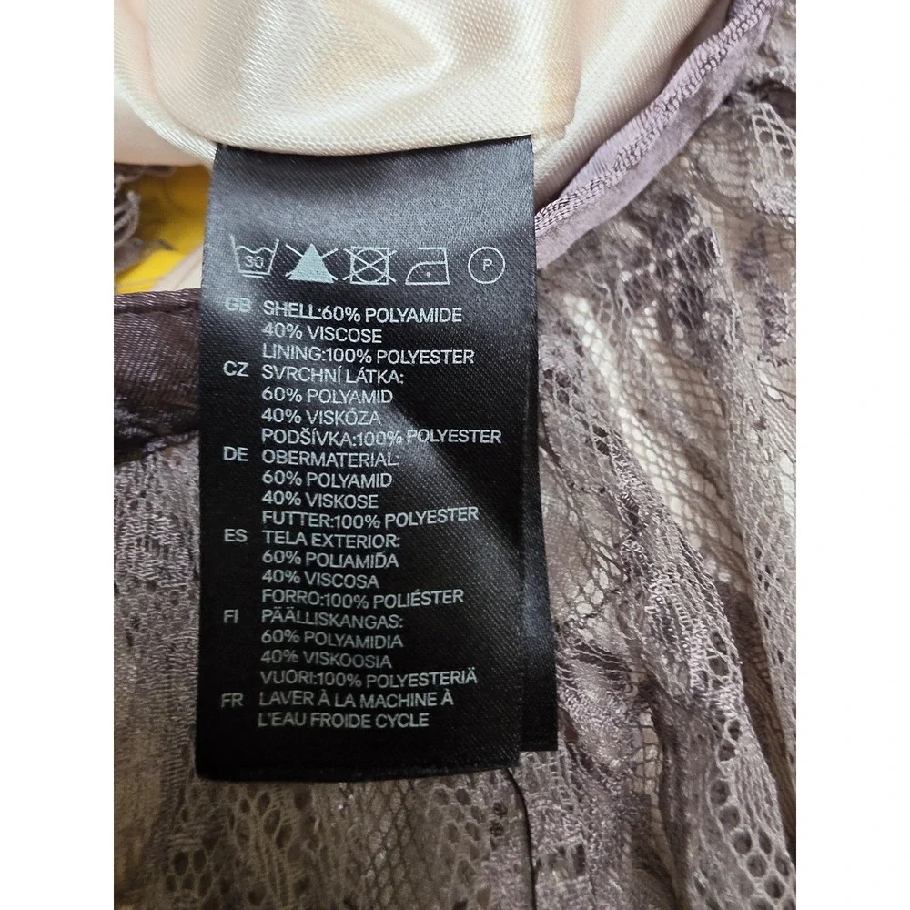 Divided H&M Size 6 Grey Lace Satin Mini Skirt Womens Short Princess Coquette